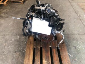 Nissan Qashqai 1.6 DIG T Engine