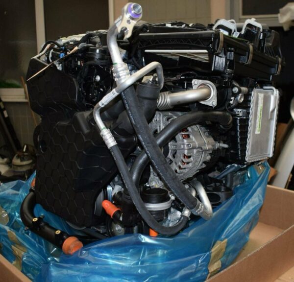 Mercedes W213 E220d OM654.920 Engine