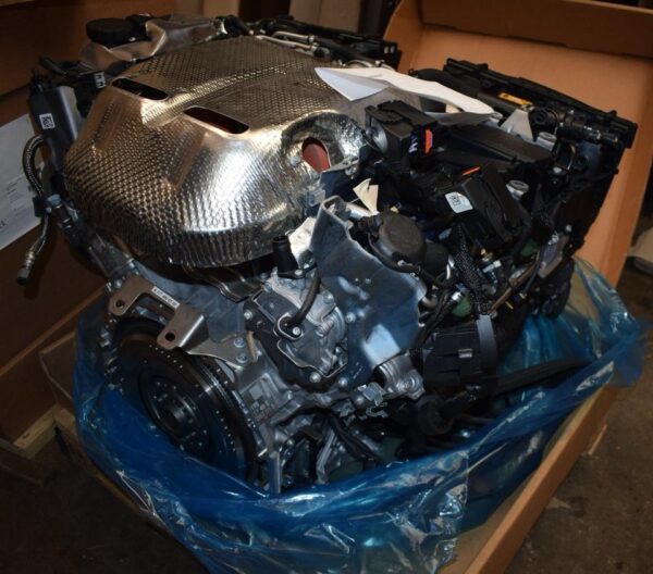 Mercedes W222 AMG S63 M177 Engine